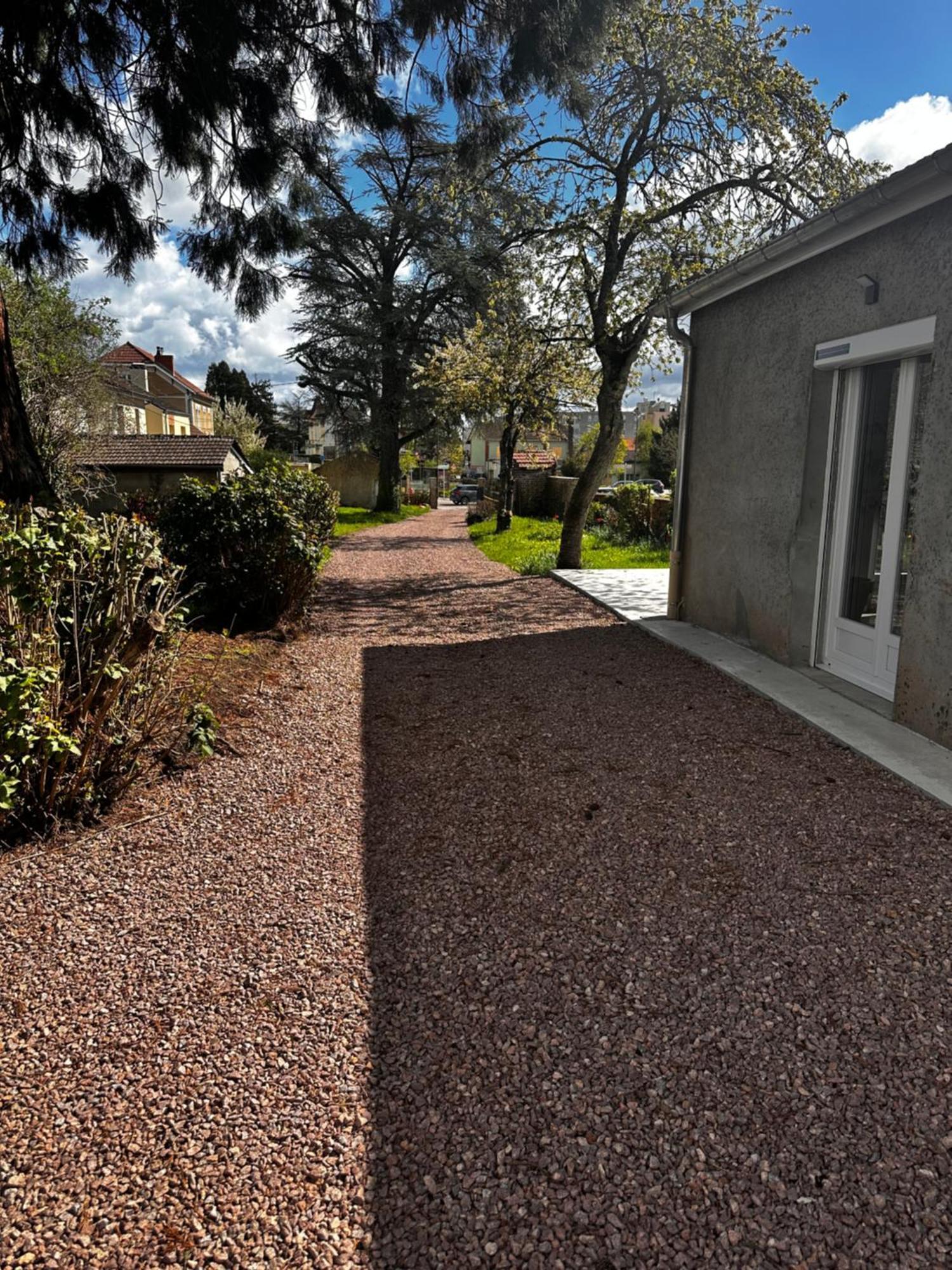Maison Coeur De Ville Montchanin Exteriör bild